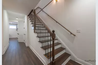 2646 W Augusta Boulevard #1, Chicago, IL 60622 - Photo 13