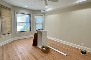 1422 W Olive Ave, Chicago, IL 60660 - Photo 7