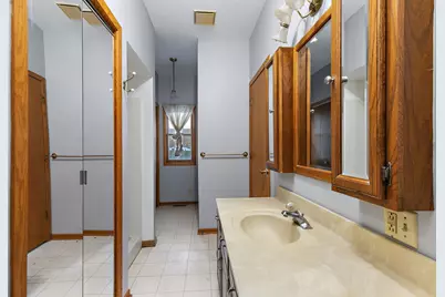 126 Park Avenue, Dekalb, IL 60115 - Photo 5