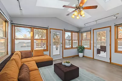 126 Park Avenue, Dekalb, IL 60115 - Photo 7