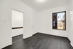 928 E 46th St, Chicago, IL 60653 - Photo 15