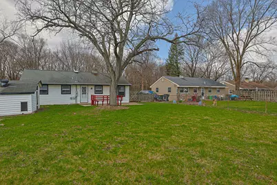 107 Georgine Street, Crystal Lake, IL 60014 - Photo 25