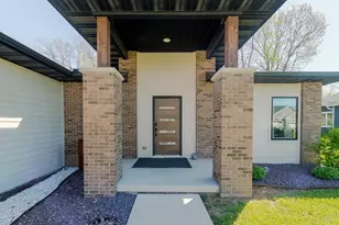 338 Shaggybark Trail, Morton, IL 61550 - Photo 3