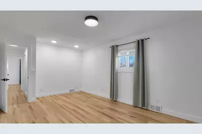 8738 Newland Avenue, Oak Lawn, IL 60453 - Photo 23