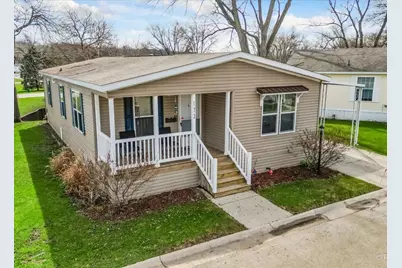 173 Northshore Road, Elgin, IL 60123 - Photo 1