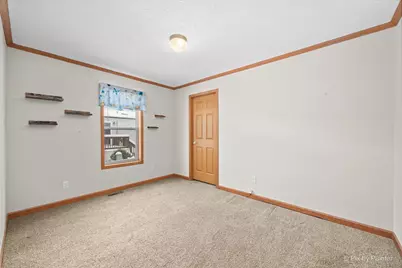 173 Northshore Road, Elgin, IL 60123 - Photo 17
