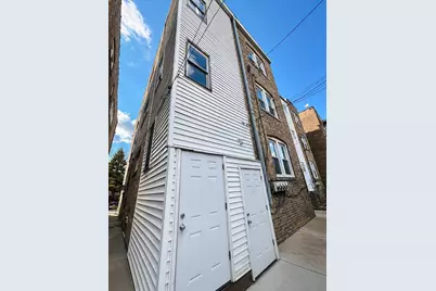 7823 S Cornell Avenue, Chicago, IL 60649 - Photo 7