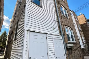 7823 S Cornell Ave, Chicago, IL 60649 - Photo 7
