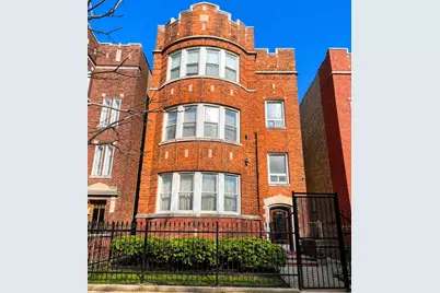 7823 S Cornell Avenue, Chicago, IL 60649 - Photo 1