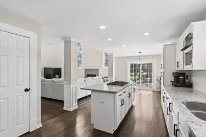 4475 Cornell Avenue, Gurnee, IL 60031 - Photo 7