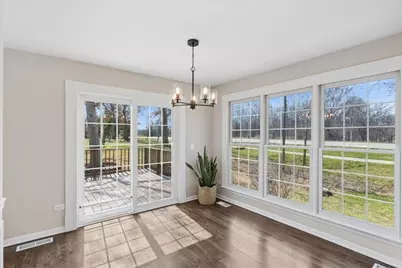 4475 Cornell Avenue, Gurnee, IL 60031 - Photo 5