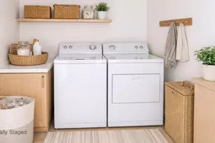 221 E Walton Pl, Chicago, IL 60611 - Photo 25