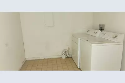 221 E Walton Place #17E, Chicago, IL 60611 - Photo 13