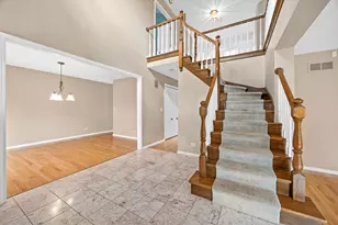 8217 Pine Bluff Ct, Darien, IL 60561 - Photo 3