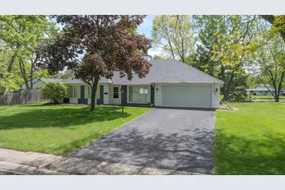 40 Cayman Drive, Montgomery, IL 60538 - Photo 1