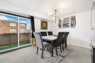 9051 S Roberts Rd, Hickory Hills, IL 60457 - Photo 5