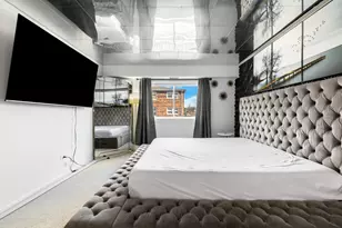 9051 S Roberts Rd, Hickory Hills, IL 60457 - Photo 15