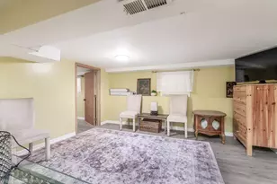 4317 N Meade Ave, Chicago, IL 60634 - Photo 33