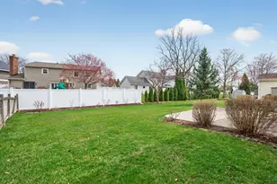 1281 Scarlet Dr, Addison, IL 60101 - Photo 35