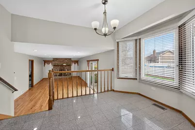 1281 Scarlet Drive, Addison, IL 60101 - Photo 13