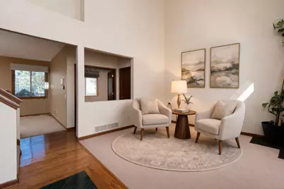 323 Mallard Lane, Sugar Grove, IL 60554 - Photo 5