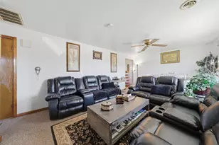 7824 W 74th St, Bridgeview, IL 60455 - Photo 11