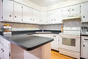 6616 W 64th Pl, Chicago, IL 60638 - Photo 7