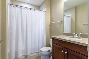 850 Village Center Dr, Burr Ridge, IL 60527 - Photo 23