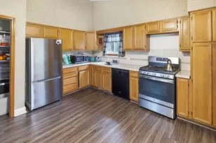 3N539 Woodland Ave, West Chicago, IL 60185 - Photo 9