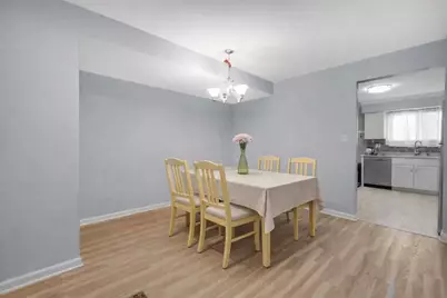 5159 N East River Road #110E, Chicago, IL 60656 - Photo 5