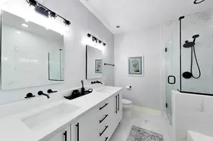 [Address not provided], Chicago, IL 60642 - Photo 9