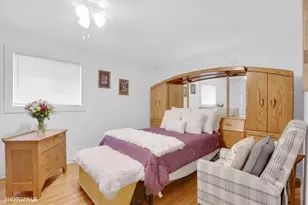 6405 Walkup Ln, Crystal Lake, IL 60014 - Photo 9