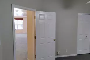 1128 Georgetown Way, Vernon Hills, IL 60061 - Photo 17