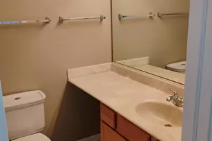 1128 Georgetown Way, Vernon Hills, IL 60061 - Photo 13