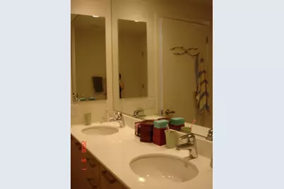 240 E Illinois Street #1805, Chicago, IL 60611 - Photo 17
