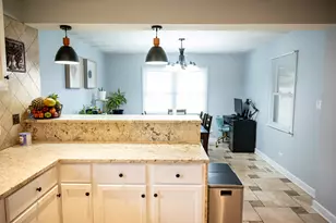 340 E Drake Ave, Addison, IL 60101 - Photo 5