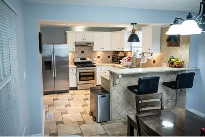 340 E Drake Avenue, Addison, IL 60101 - Photo 9