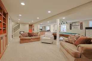 229 Tudor Ln, Schaumburg, IL 60193 - Photo 35