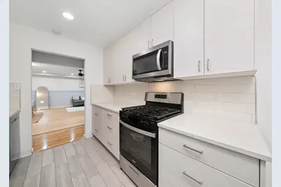 415 S Maple Avenue #202, Oak Park, IL 60302 - Photo 7