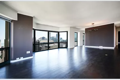 100 E Huron Street #2903, Chicago, IL 60611 - Photo 5