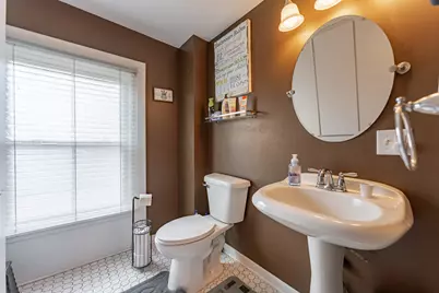 351 Elm Street, Marengo, IL 60152 - Photo 17