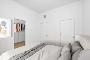 1041 S Oakley Blvd, Chicago, IL 60612 - Photo 7