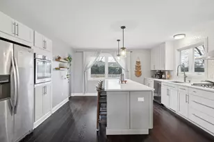 1904 Douglas St, Joliet, IL 60435 - Photo 9