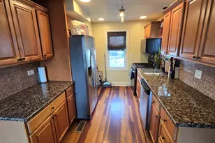 3352 W 84th St, Chicago, IL 60652 - Photo 3