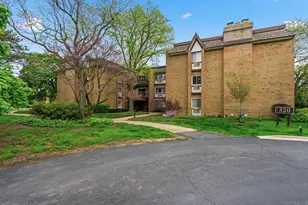 320 Claymoor Rd, Hinsdale, IL 60521 - Photo 45