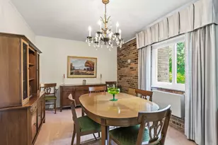 320 Claymoor Rd, Hinsdale, IL 60521 - Photo 9