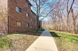 2260 Abbeywood Dr, Lisle, IL 60532 - Photo 17