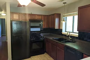2260 Abbeywood Dr, Lisle, IL 60532 - Photo 5