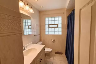 539 E 169th St, South Holland, IL 60473 - Photo 17