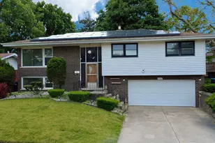 539 E 169th St, South Holland, IL 60473 - Photo 3